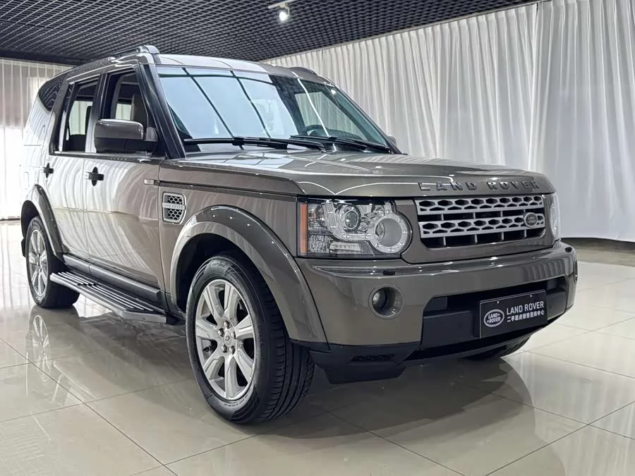 Land Rover finds