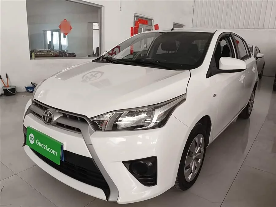 Toyota YARiS L