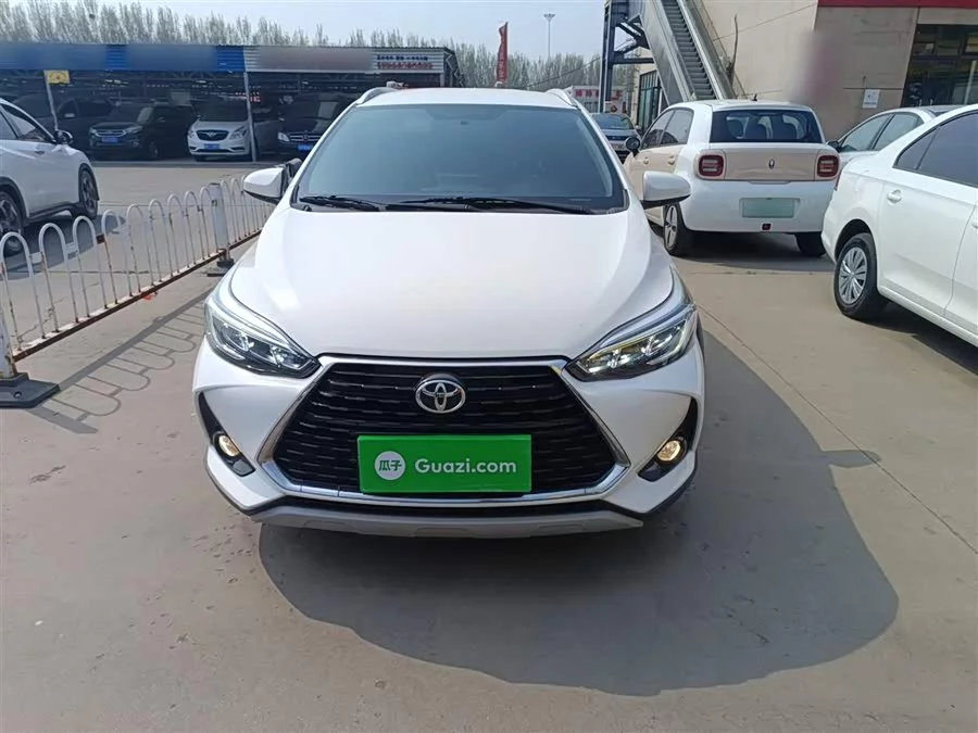 Toyota YARiS L