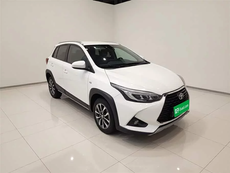 Toyota YARiS L