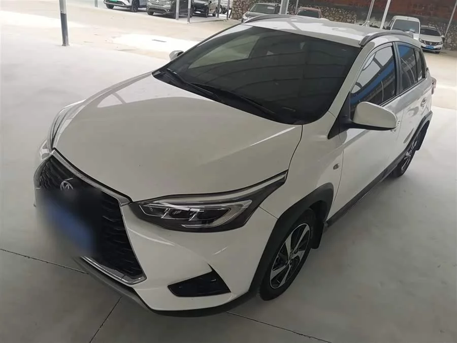 Toyota YARiS L