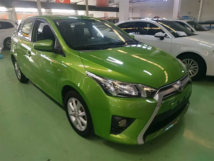 Toyota YARiS L