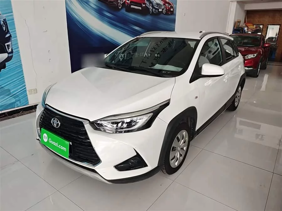 Toyota YARiS L