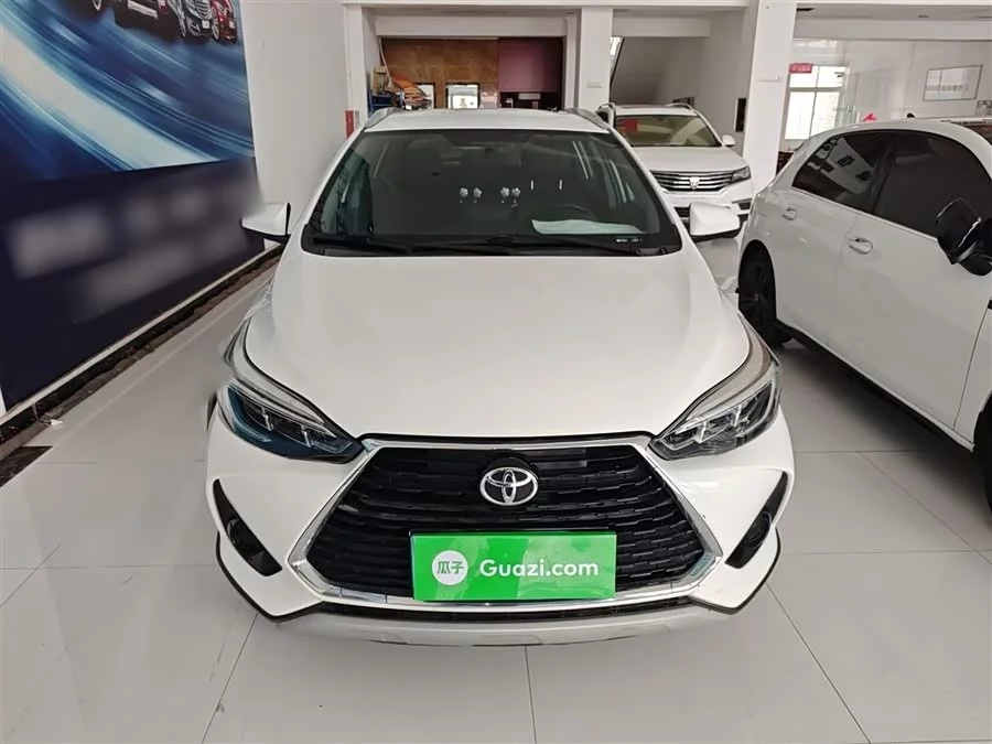 Toyota YARiS L