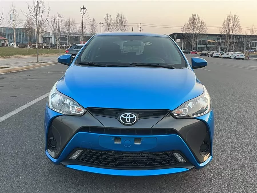 Toyota YARiS L