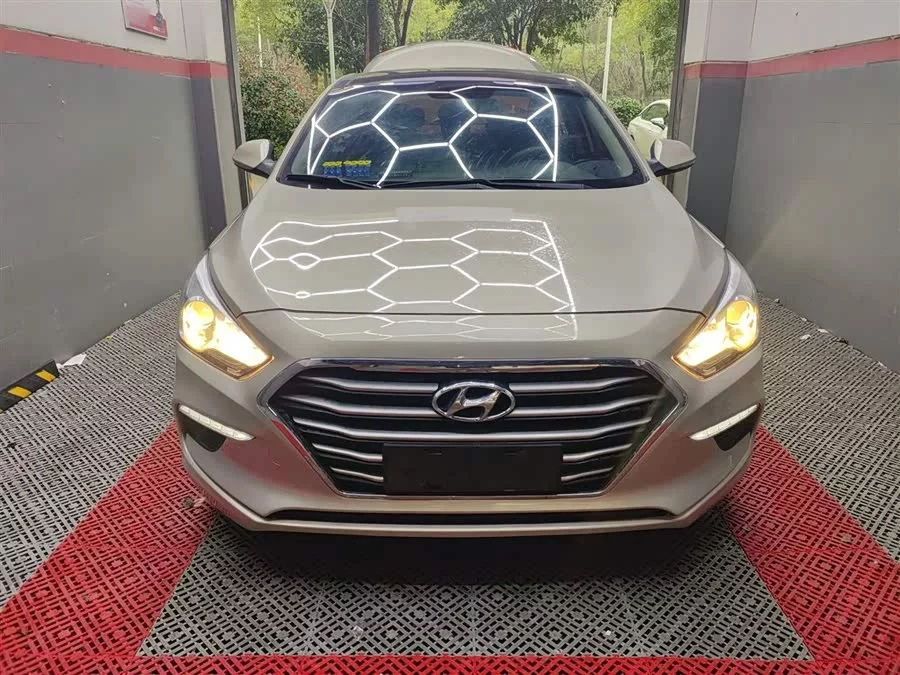 Hyundai Mistra