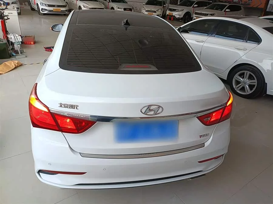 Hyundai Mistra