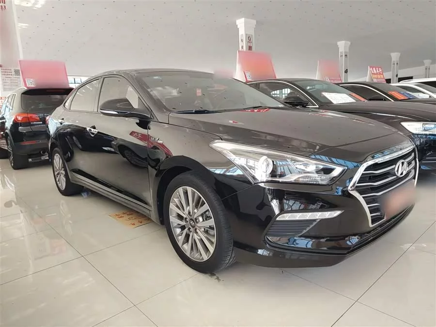 Hyundai Mistra