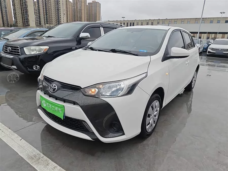 Toyota YARiS L