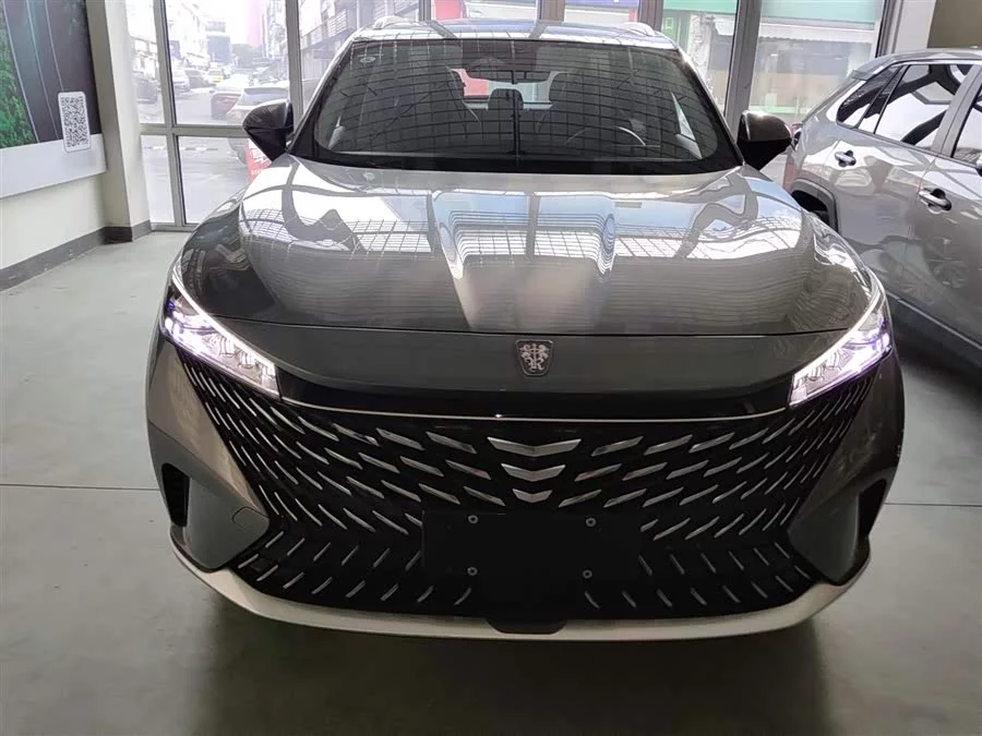 Roewe RX5