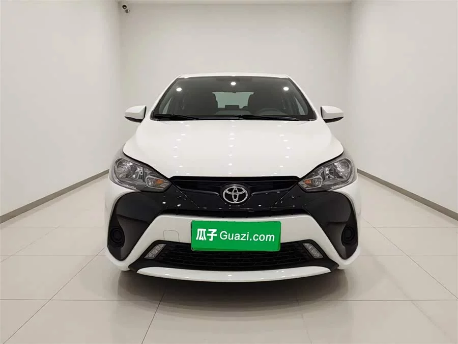 Toyota YARiS L