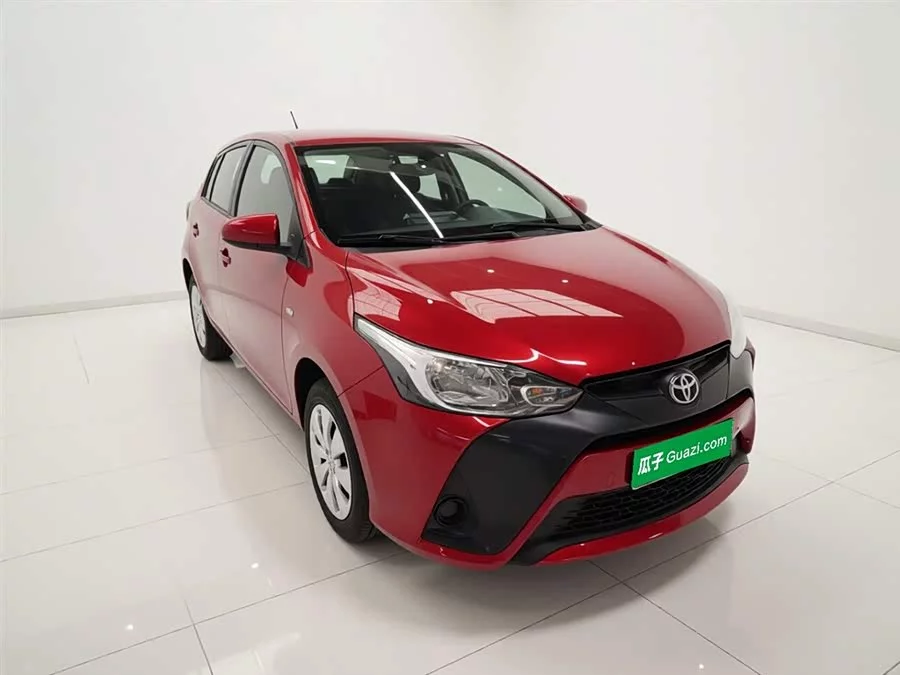 Toyota YARiS L
