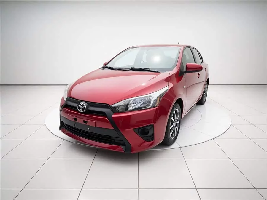 Toyota YARiS L