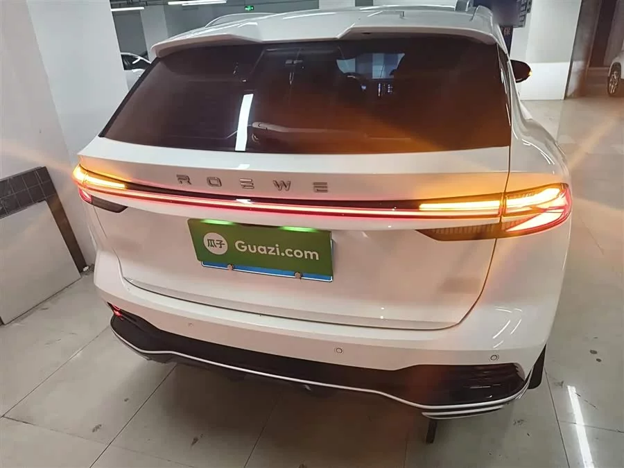 Roewe RX5