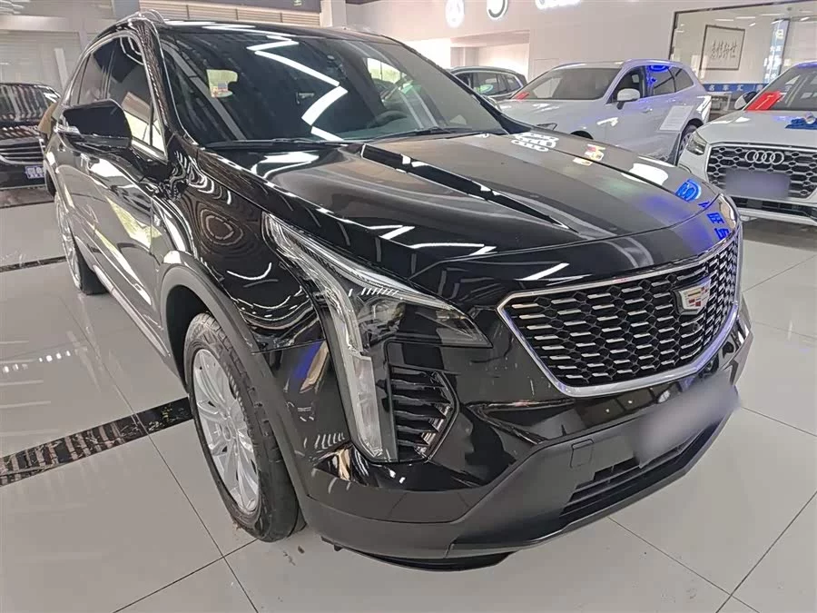 Cadillac XT4