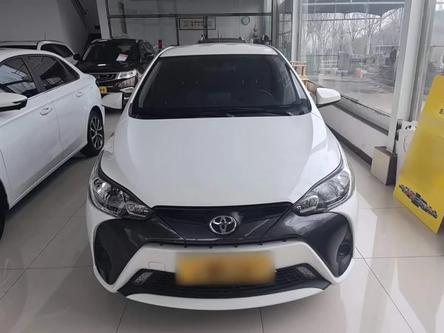 Toyota YARiS L