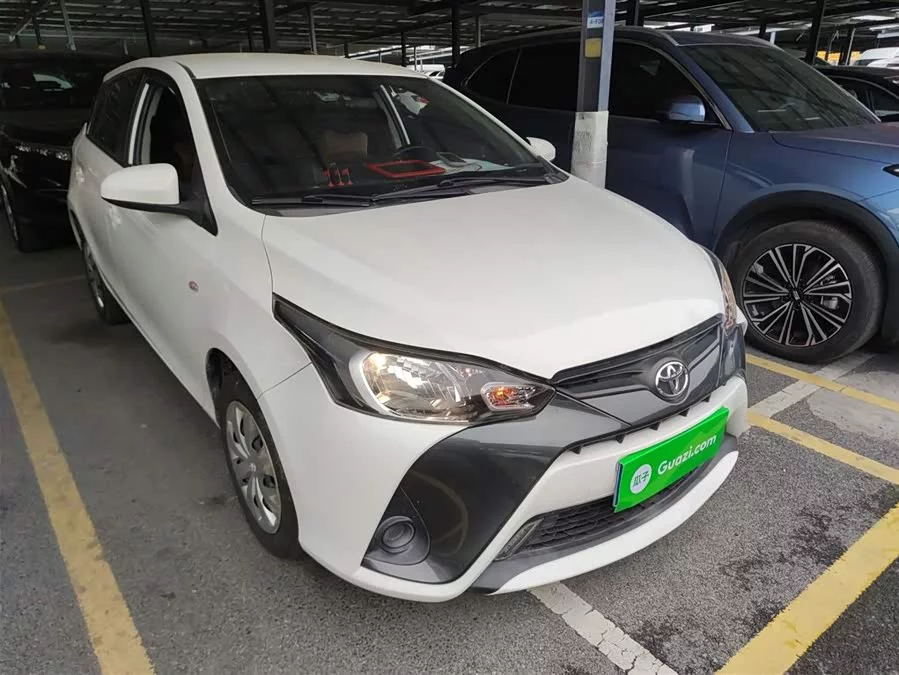 Toyota YARiS L