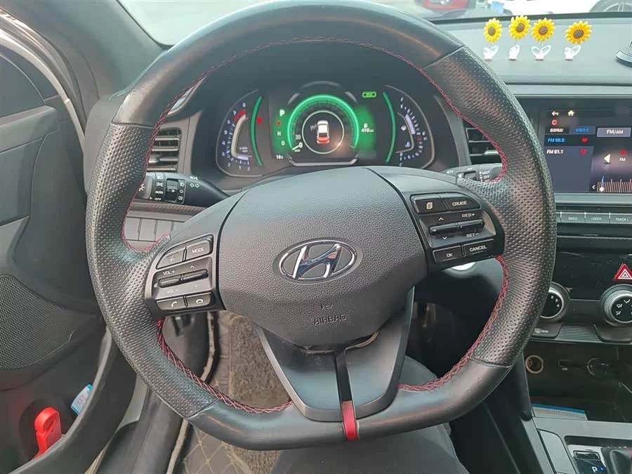 Hyundai elantra