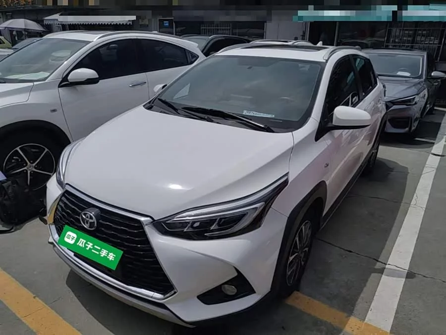 Toyota YARiS L