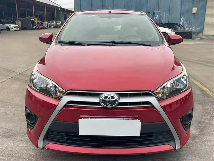 Toyota YARiS L