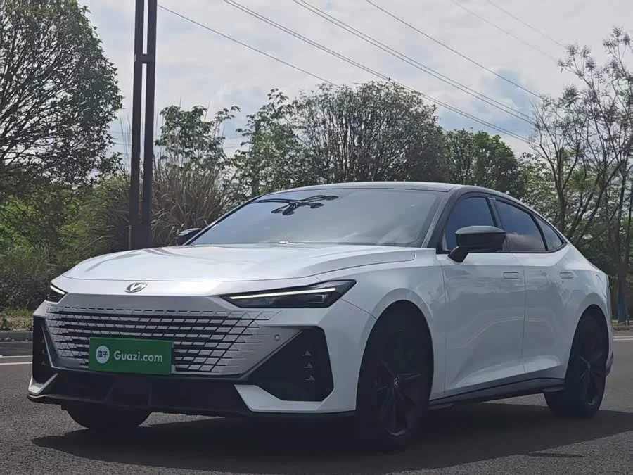 Changan UNI-V