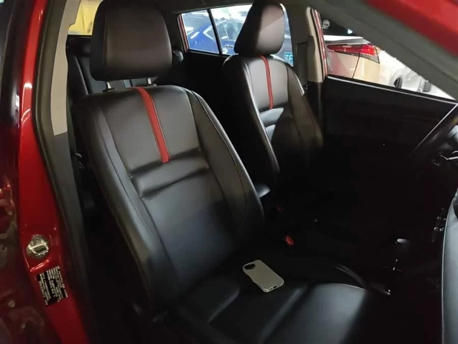 Toyota YARiS L