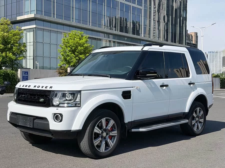 Land Rover finds