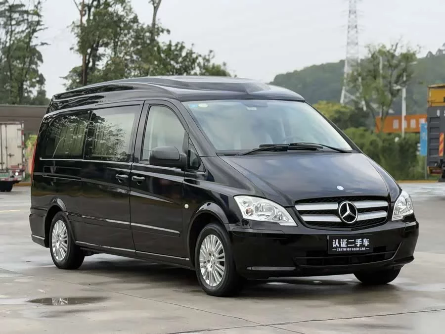 Mercedes Benz Vito