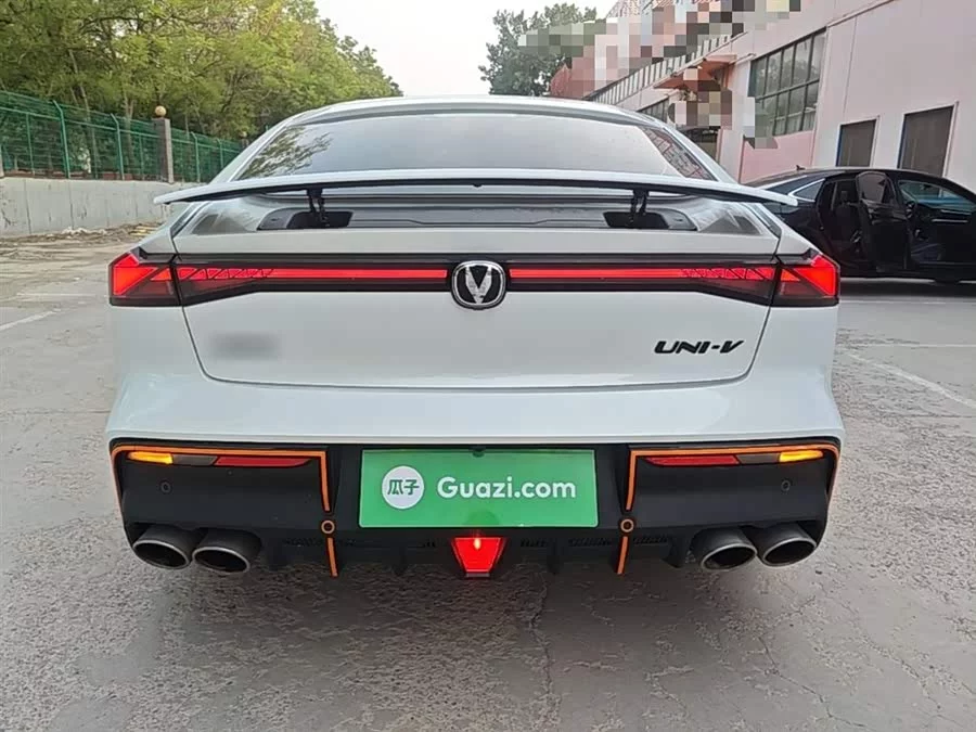 Changan UNI-V