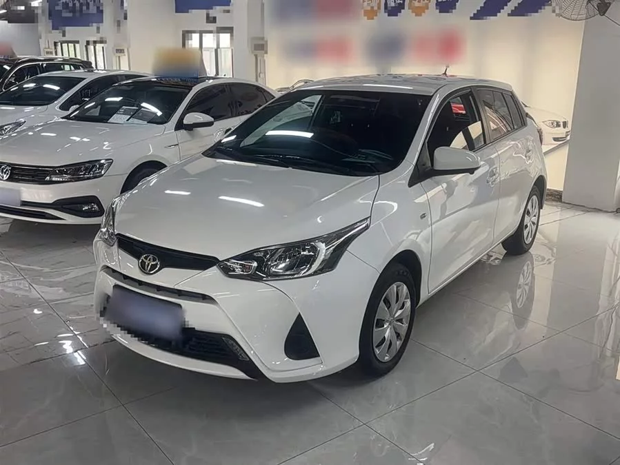 Toyota YARiS L