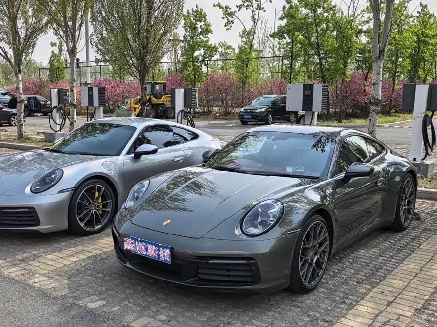 Porsche 911