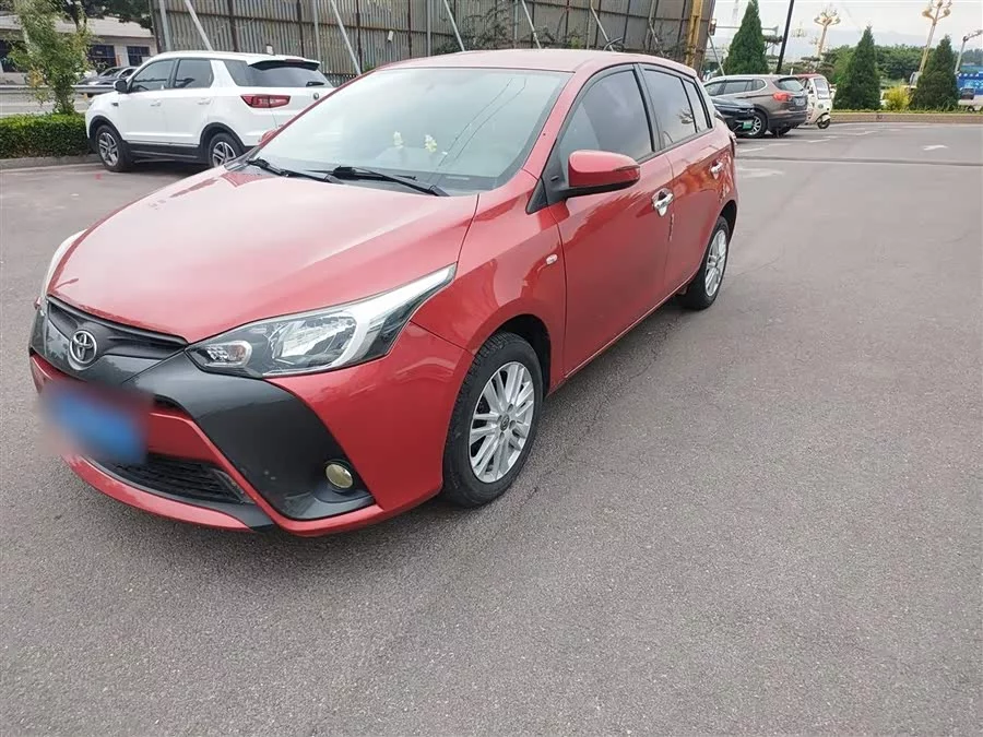Toyota YARiS L