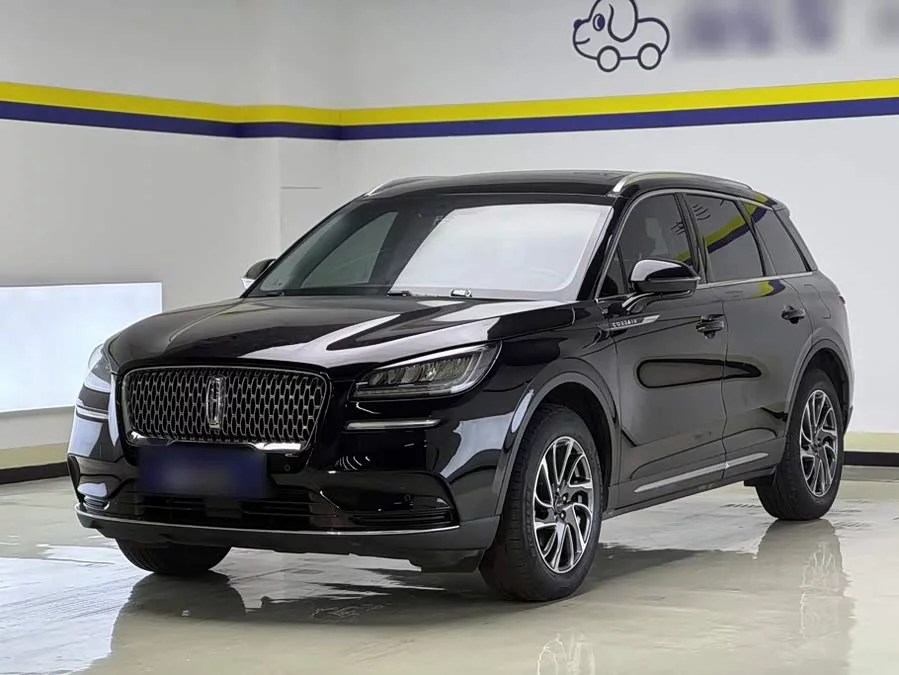 Lincoln Adventurer