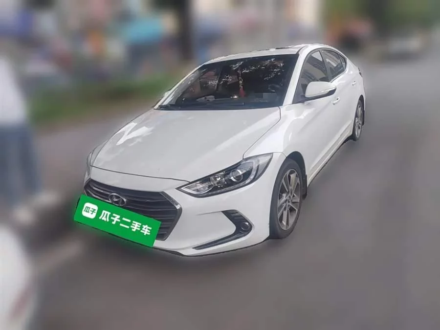 Hyundai elantra