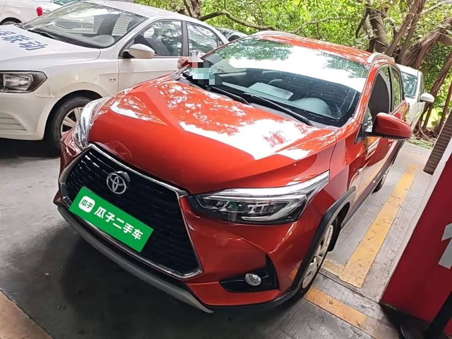 Toyota YARiS L