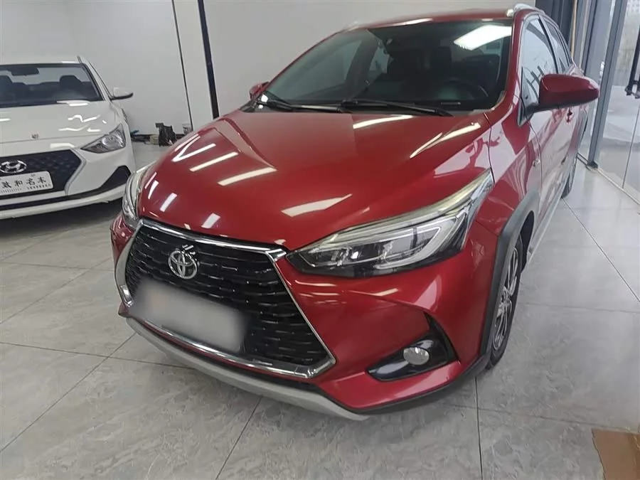 Toyota YARiS L