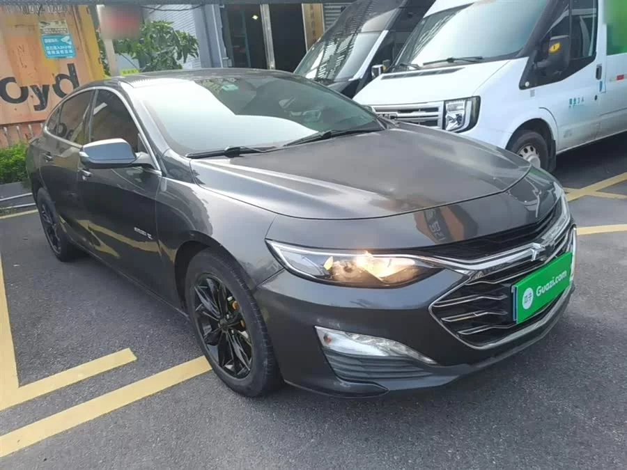 Chevrolet Malibu XL