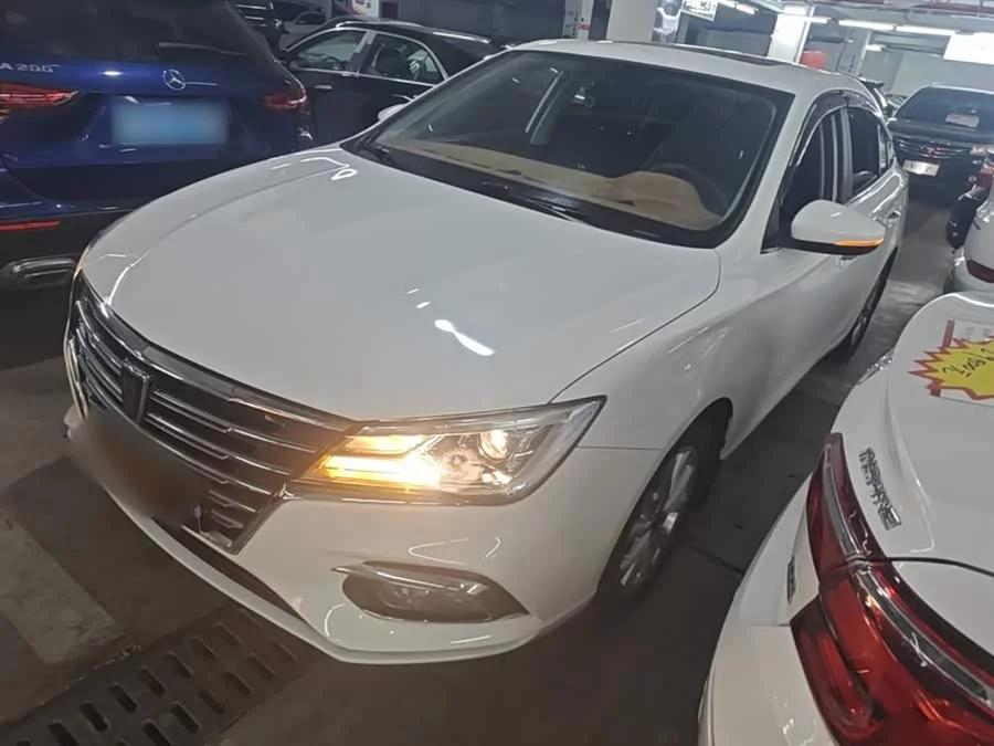 Roewe i5
