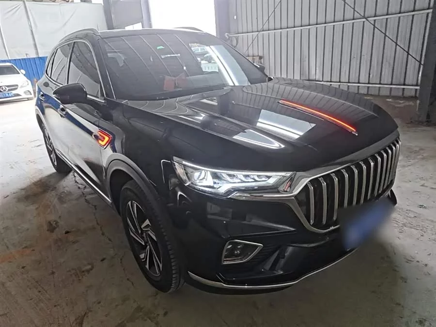 Hongqi HS5