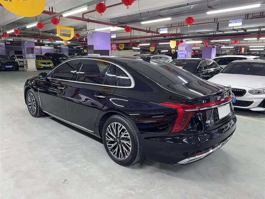 Hongqi H5