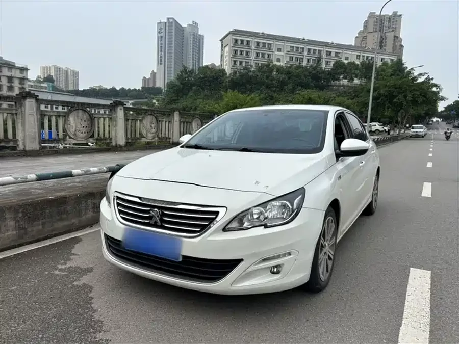 Peugeot 408