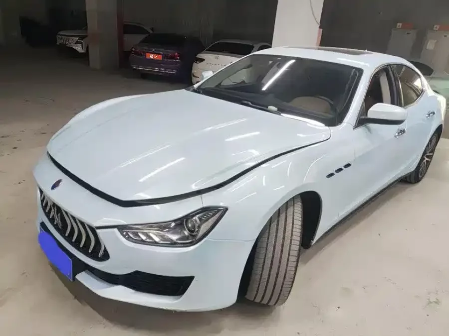 Maserati Ghibli