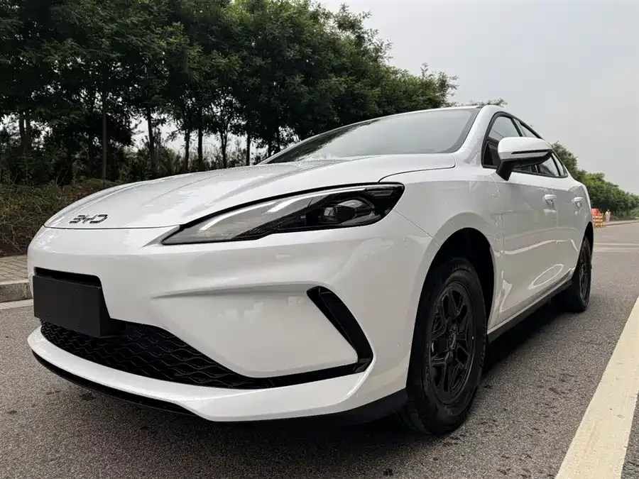 BYD seal 05 DM-i