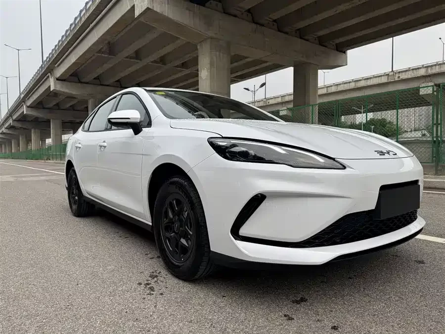 BYD seal 05 DM-i