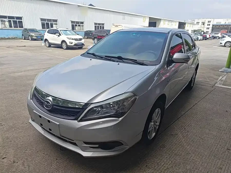 BYD F3