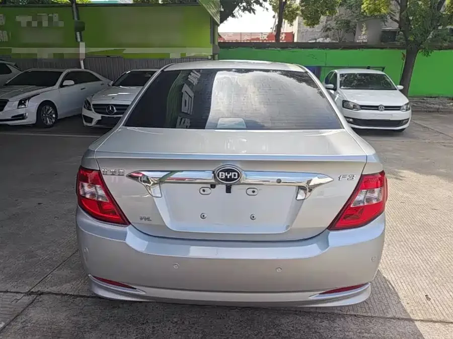 BYD F3