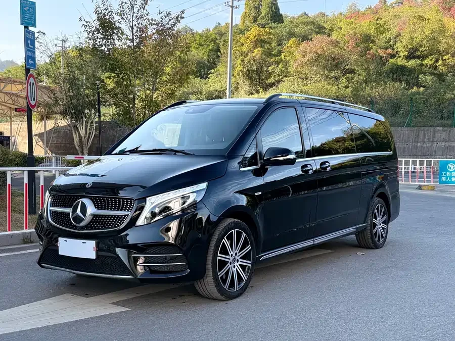 Mercedes Benz Class V