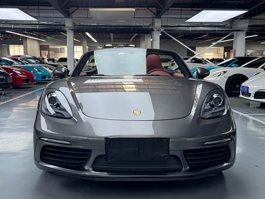 Porsche 718