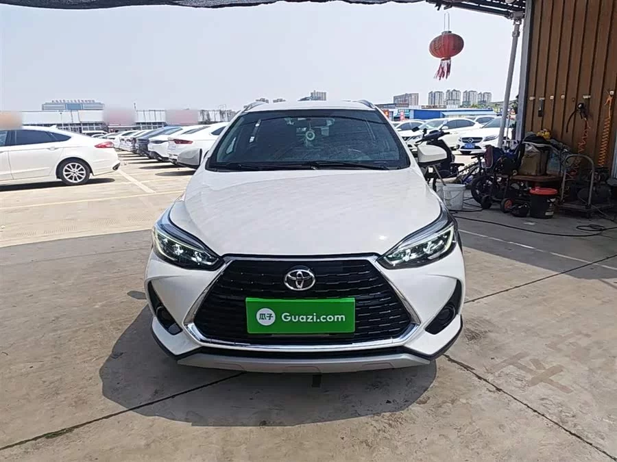 Toyota YARiS L