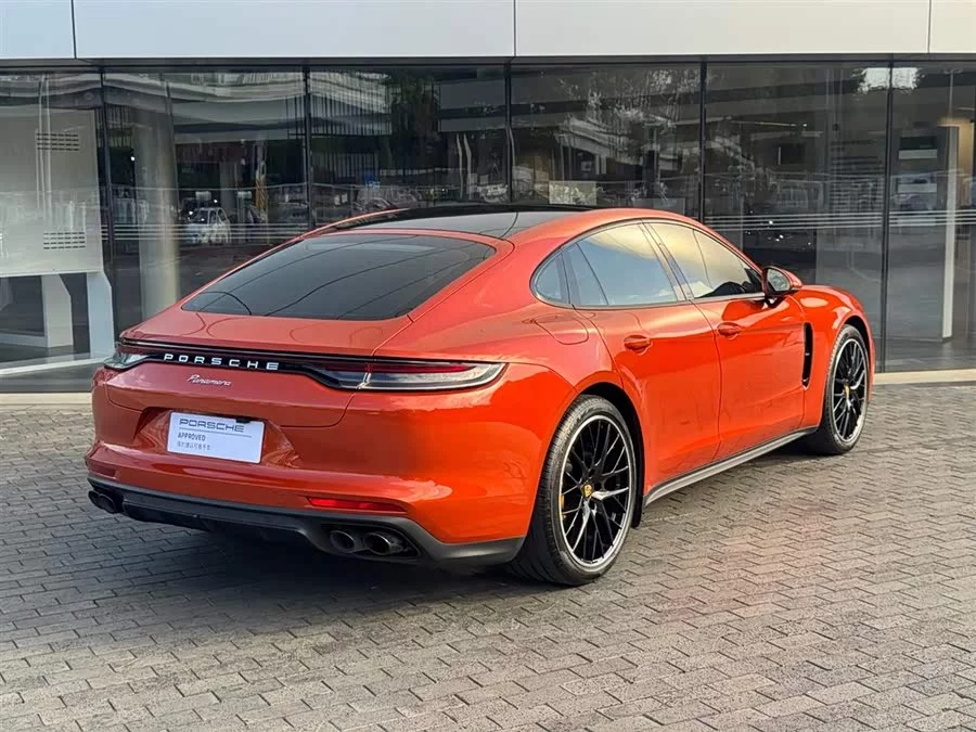Porsche Panamera